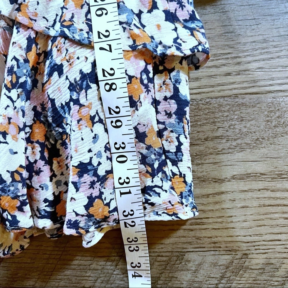 MINK PINK Dress Womens Small Floral Print Good Girl Faux Wrap Flutter Sleeve - Picture 11 of 11